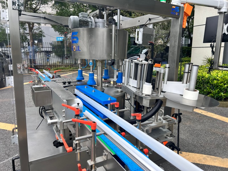 Rotary Self Adhesive Labeling Machines